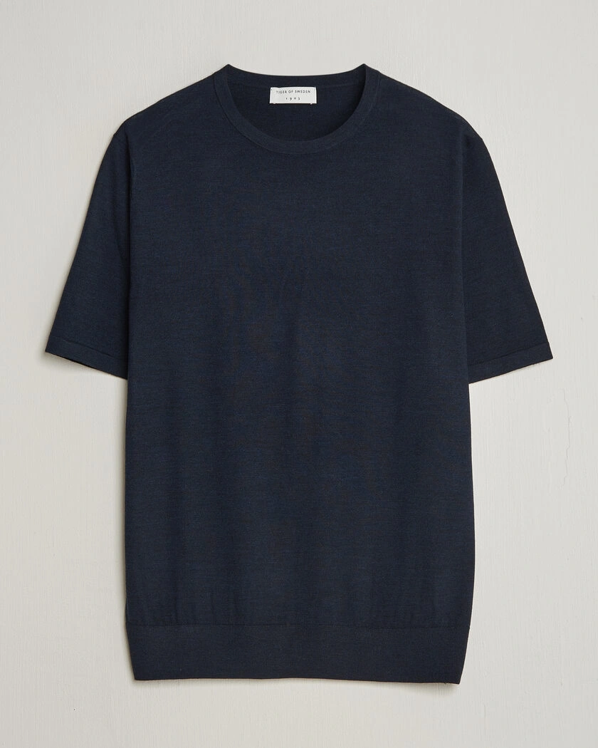 Tiger of Sweden Connor Knitted Crew Neck T-Shirt Light Ink – Sininen