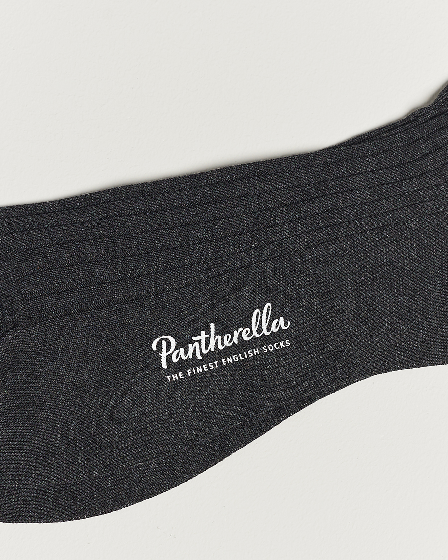 Mies | Pantherella | Pantherella | Vale Cotton Long Socks Dark Grey