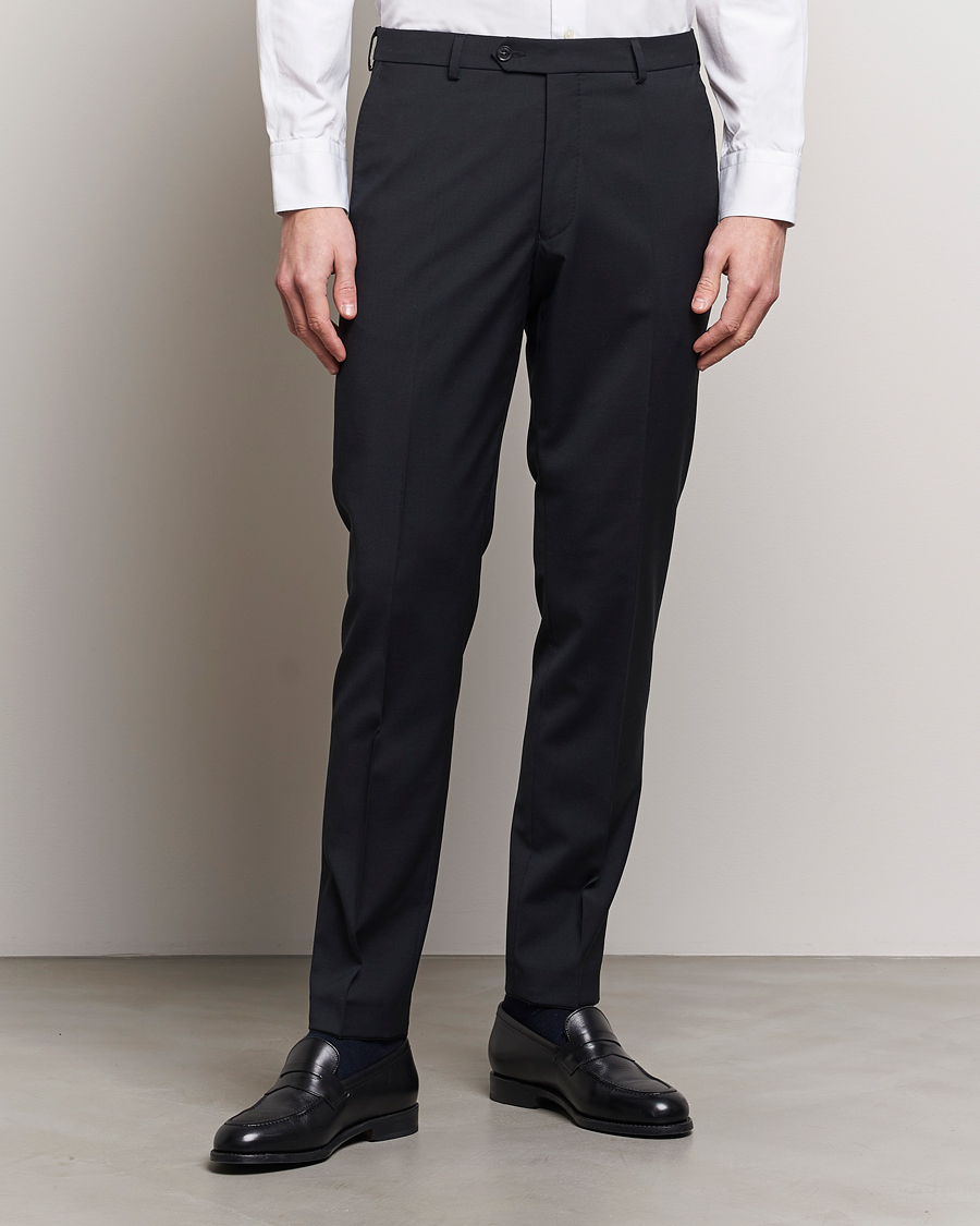 Mies | Suorat housut | Oscar Jacobson | Denz Wool Stretch Trousers Black