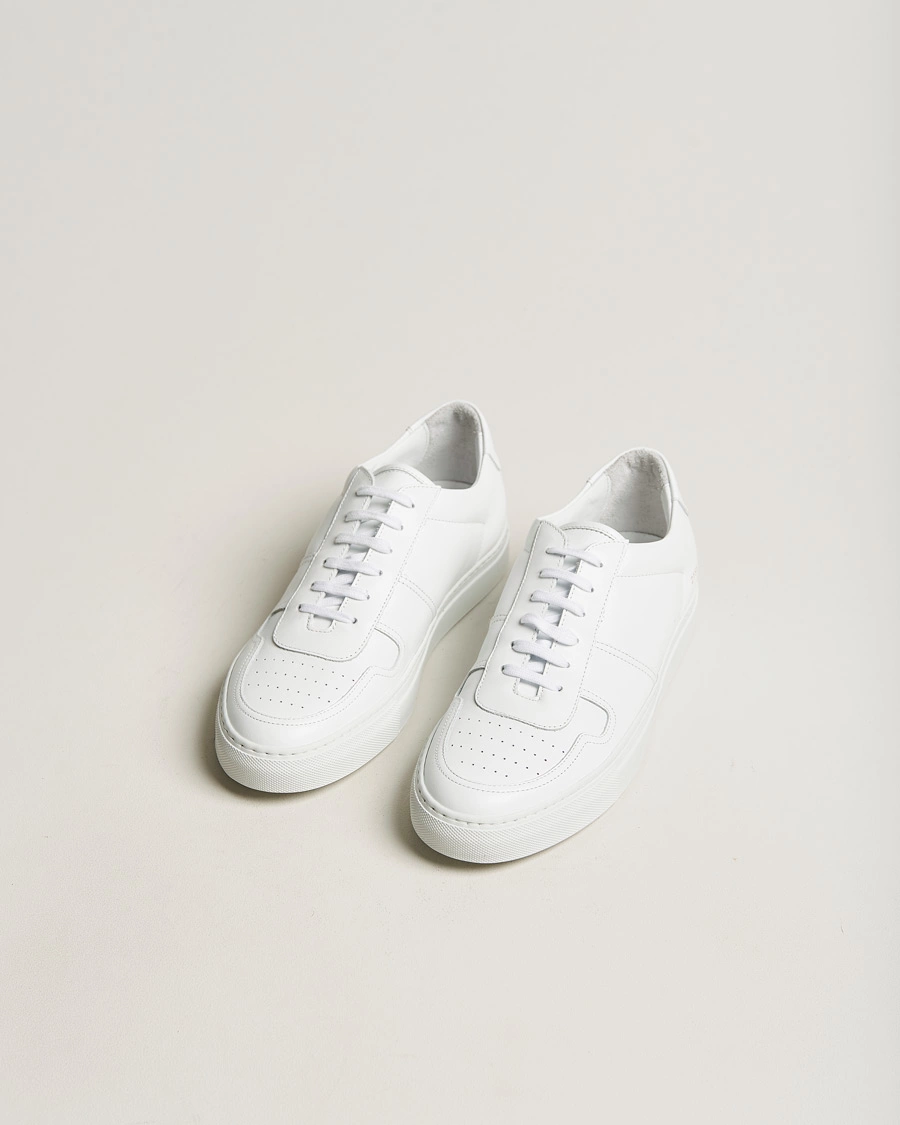 Mies | Kengät | Common Projects | B Ball Leather Sneaker White