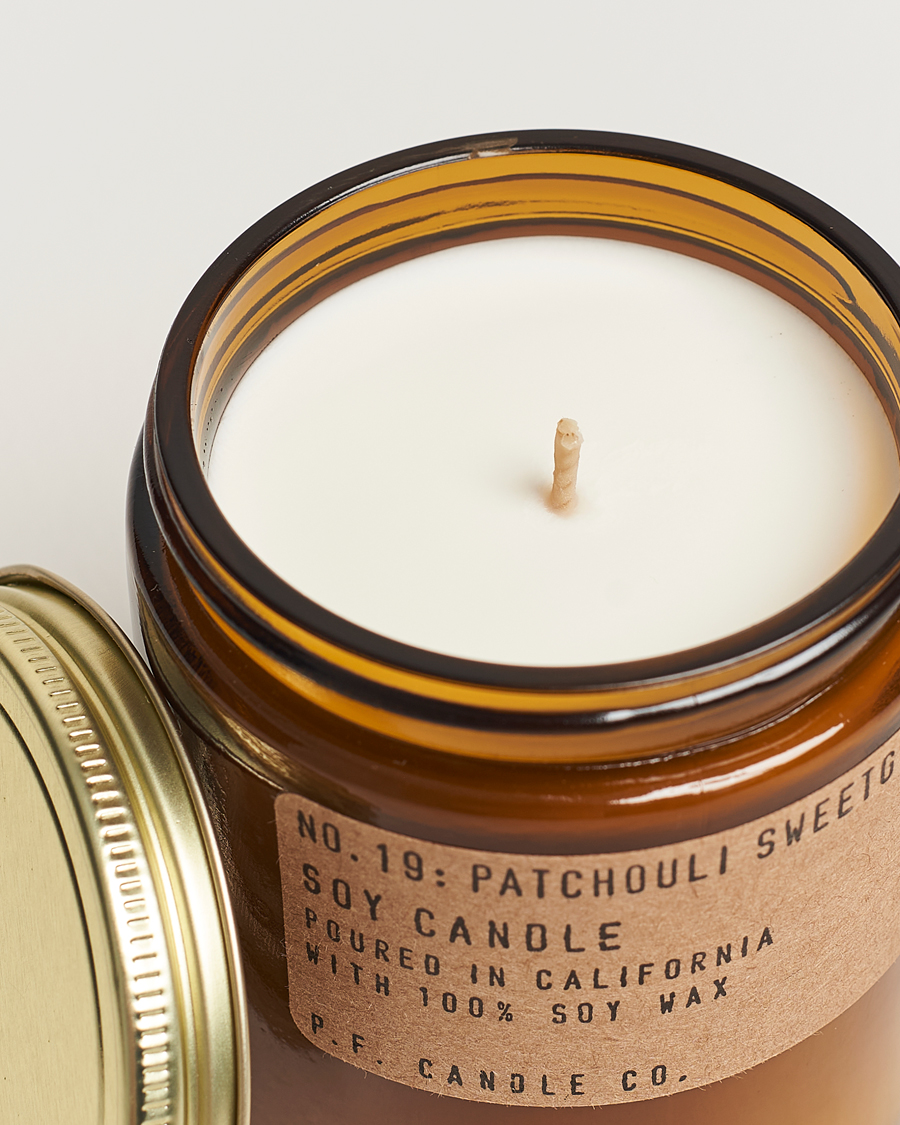 Mies | P.F. Candle Co. | P.F. Candle Co. | Soy Candle No. 19 Patchouli Sweetgrass 204g