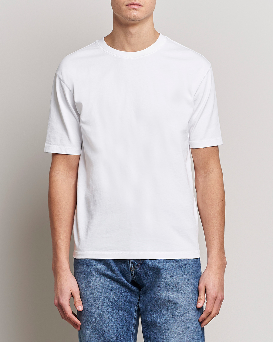 Mies | Valkoiset t-paidat | Drake\'s | Short Sleeve Hiking Tee White
