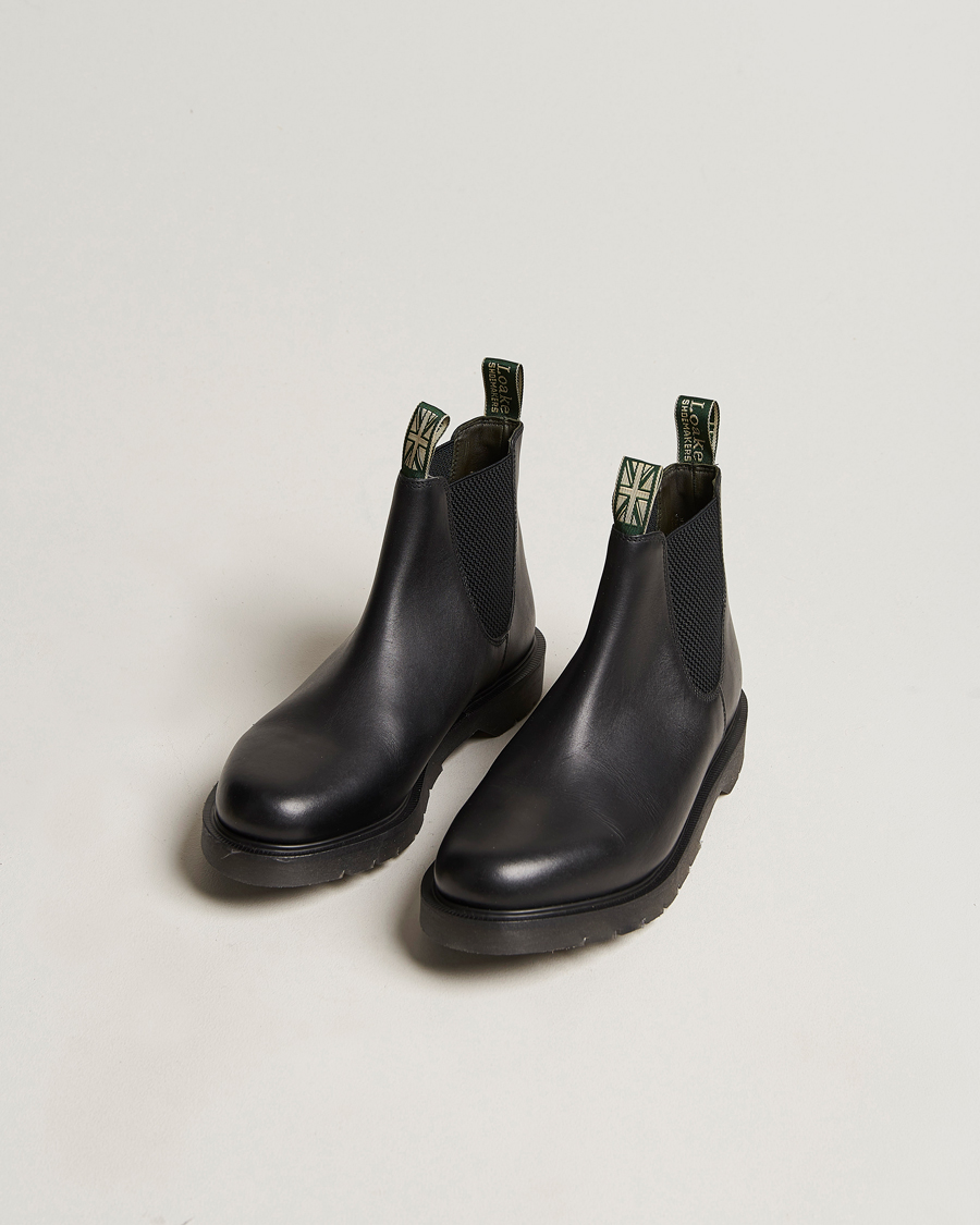 Mies | Mustat Saappaat | Loake Shoemakers | Loake 1880 Mccauley Heat Sealed Chelsea Black Leather