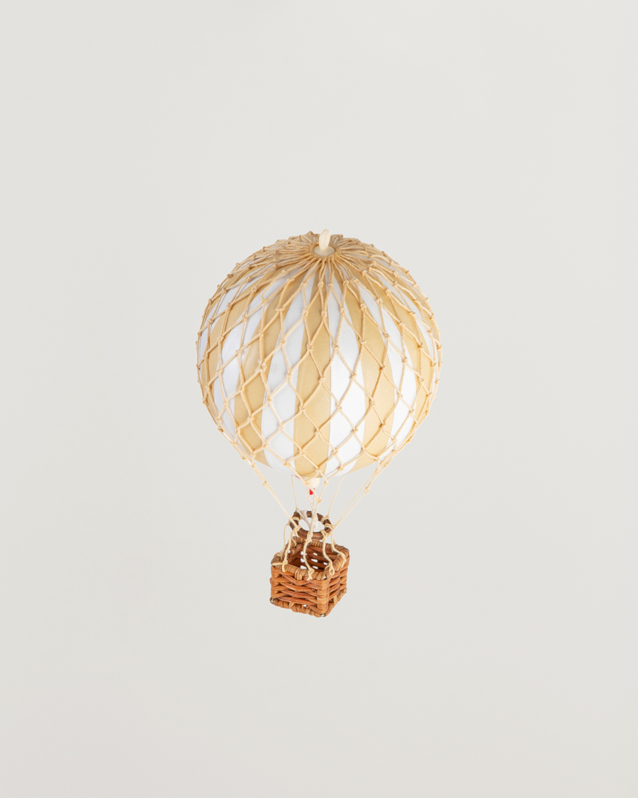 Mies | Koristeet | Authentic Models | Floating In The Skies Balloon White Ivory