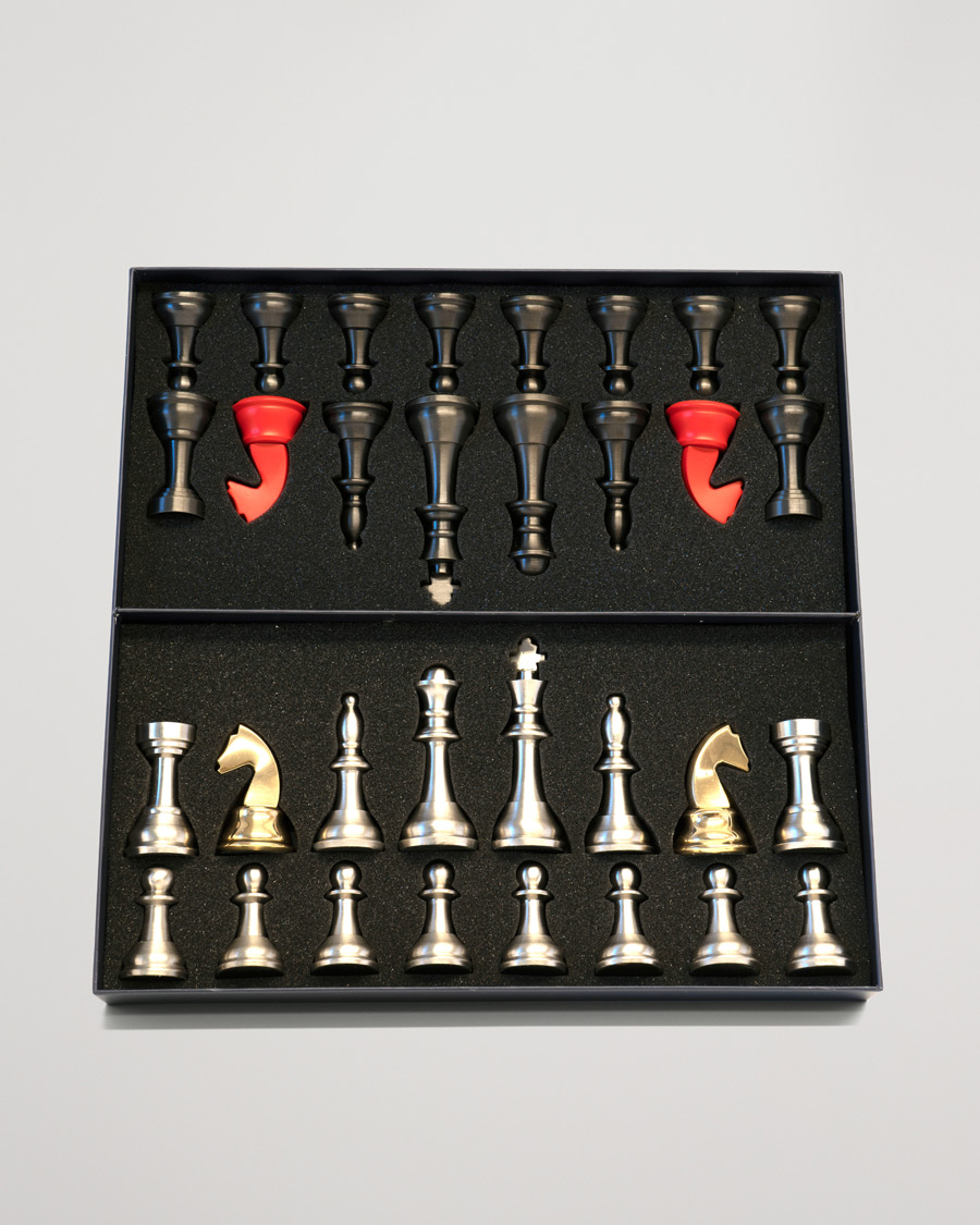 Mies | Authentic Models | Authentic Models | Chess Set Metal 
