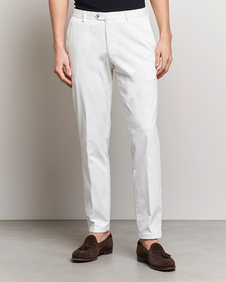 Mies | Vaatteet | Oscar Jacobson | Denz Casual Cotton Trousers White