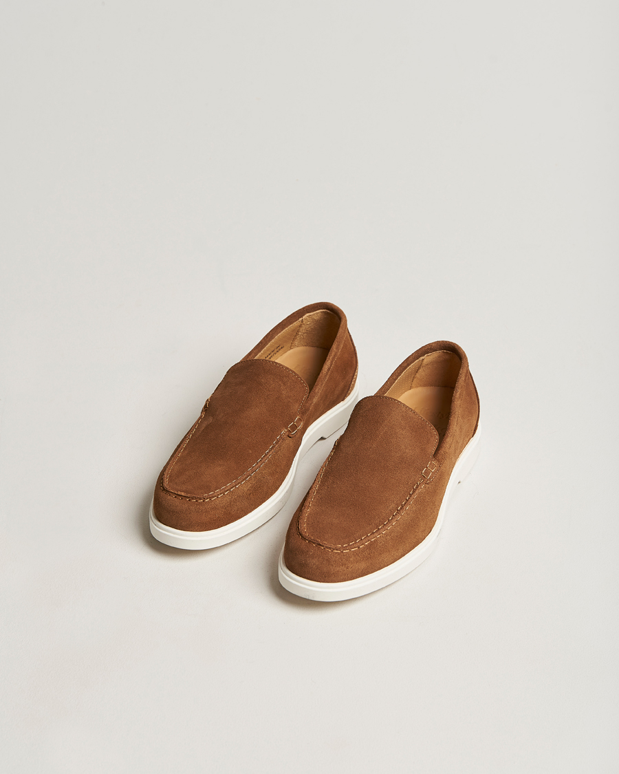 Mies | Käsintehdyt kengät | Loake 1880 | Tuscany Suede Loafer Chestnut