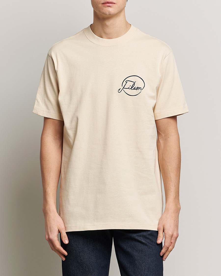 Mies | T-paidat | Filson | Pioneer Graphic T-Shirt Stone