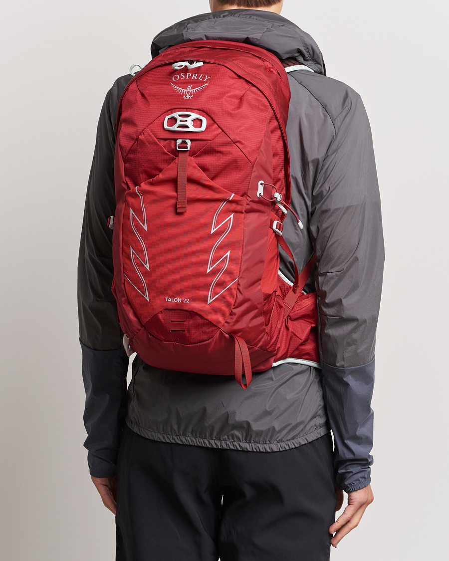 Mies | Reput | Osprey | Talon 22 Backpack Cosmic Red