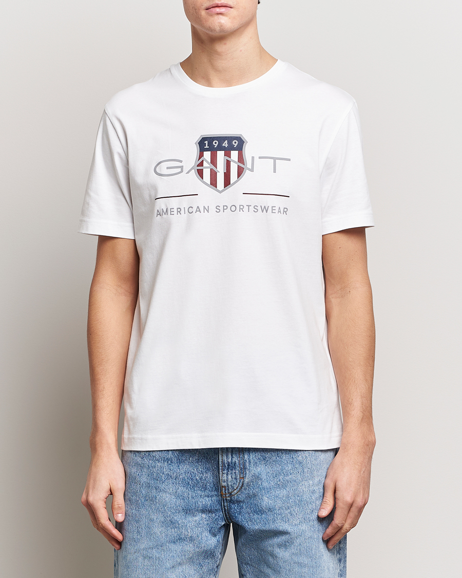 Mies | Kanta-asiakastarjous | GANT | Archive Shield Logo T-Shirt White