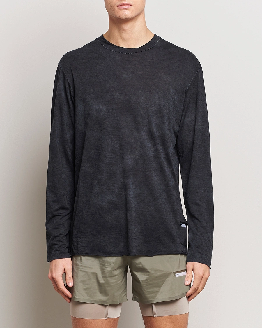 Mies |  | Satisfy | CloudMerino Long Sleeve T-Shirt Batik Black