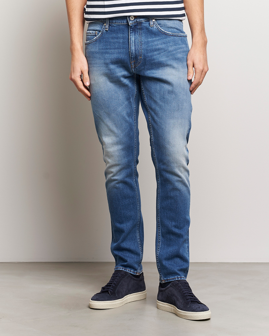 Mies | Farkut | Tiger of Sweden | Pistolero Stretch Cotton Jeans Light Blue