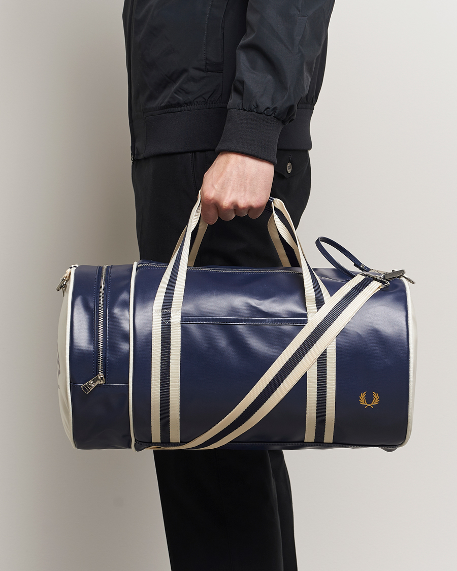 Mies | Best of British | Fred Perry | Classic Barrel Bag Navy/Ecru