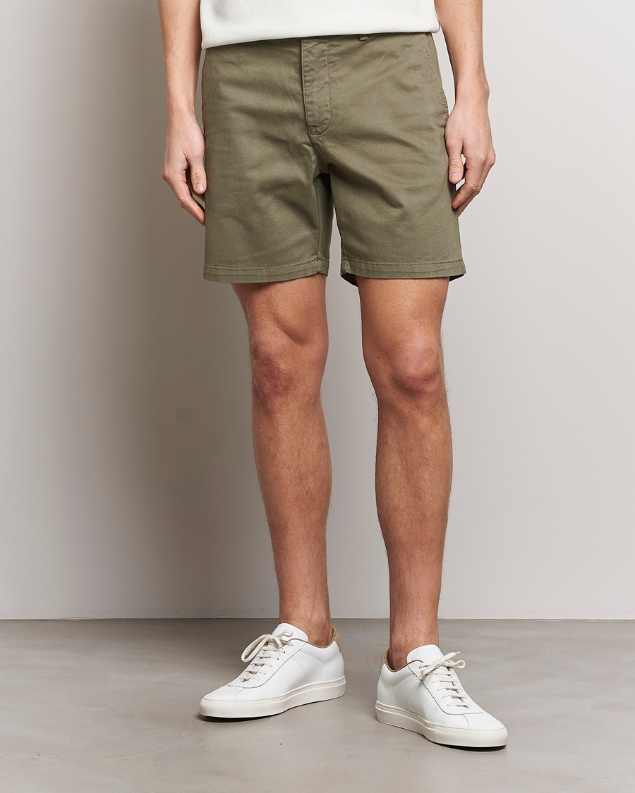 Mies | Tiger of Sweden | Tiger of Sweden | Caid Cotton Chino Shorts Dusty Green