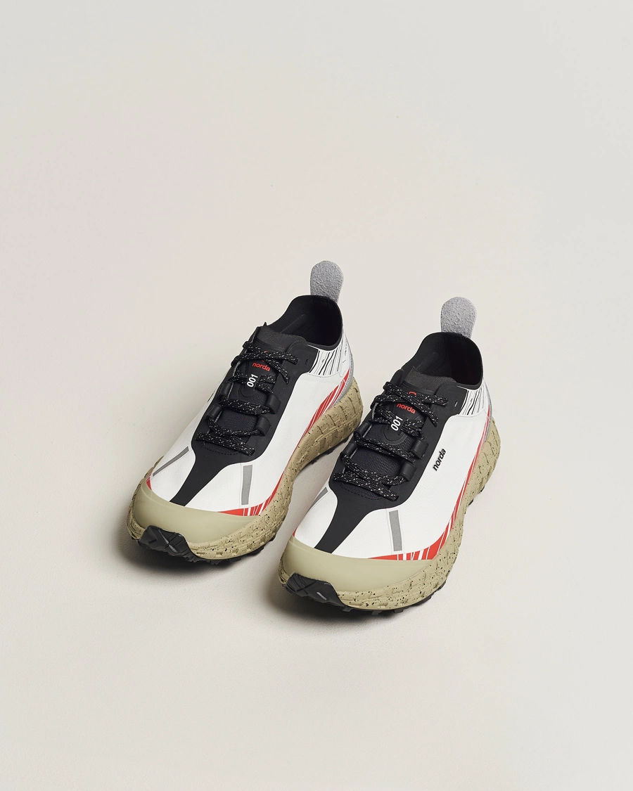 Mies | Valkoiset tennarit | Norda | 001 Running Sneakers Magma