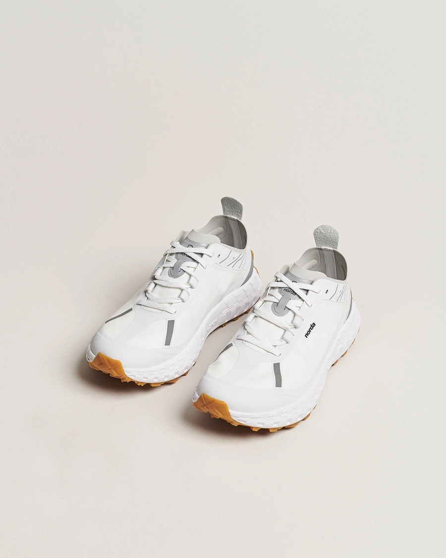 Mies | Kengät | Norda | 001 Running Sneakers White/Gum