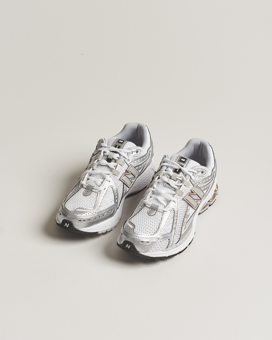 Mies | Valkoiset tennarit | New Balance | 1906R Sneakers White