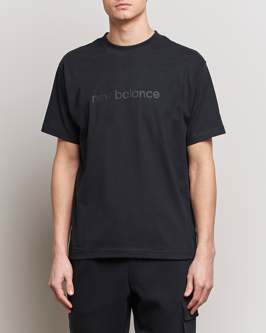Mies | New Balance | New Balance | Shifted Graphic T-Shirt Black