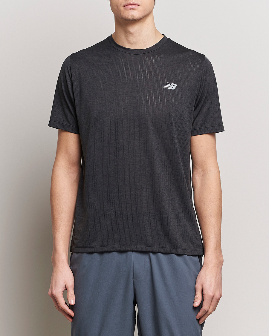 Mies | T-paidat | New Balance Running | Athletics Run T-Shirt Black