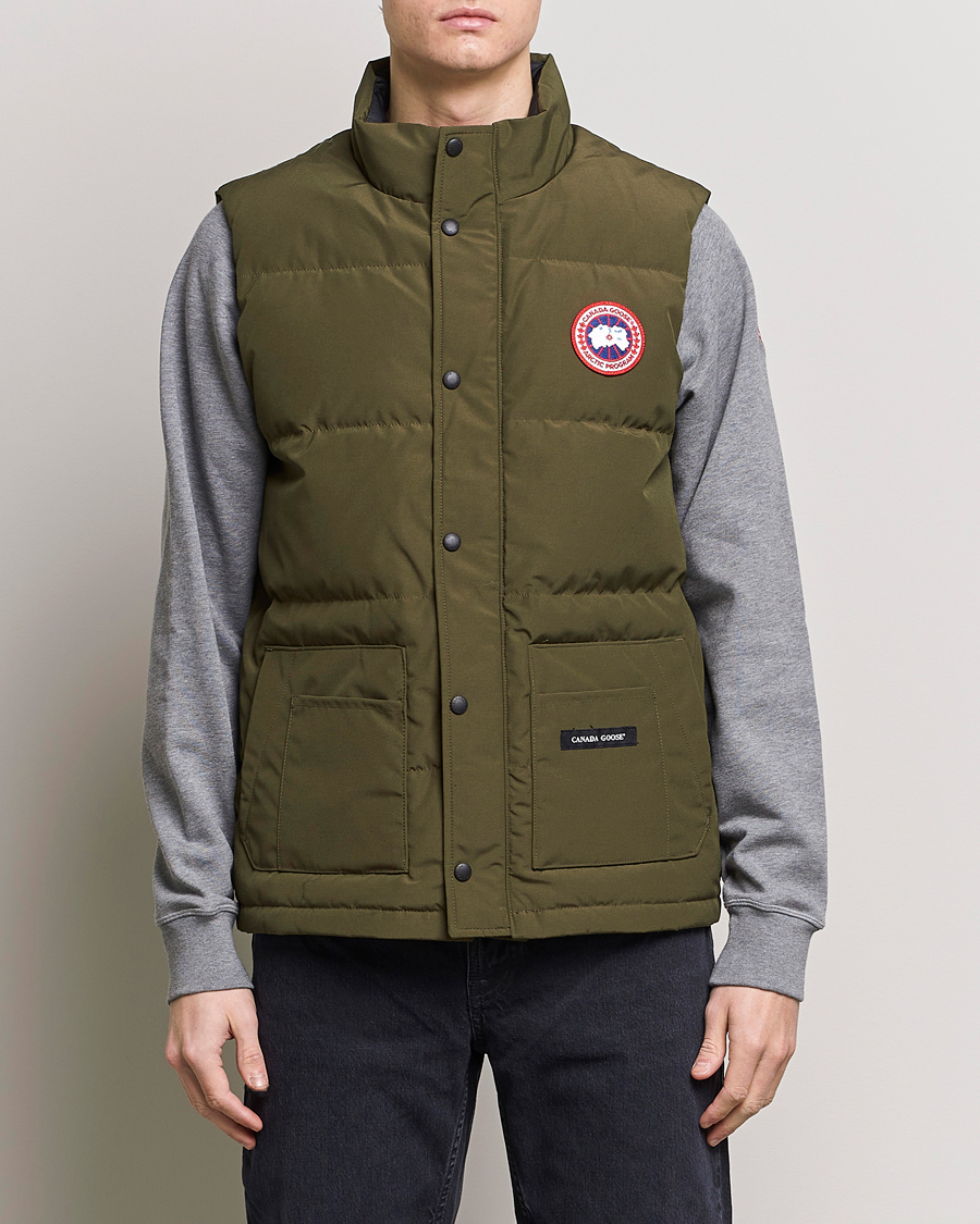 Mies |  | Canada Goose | Freestyle Crew Vest Military Green