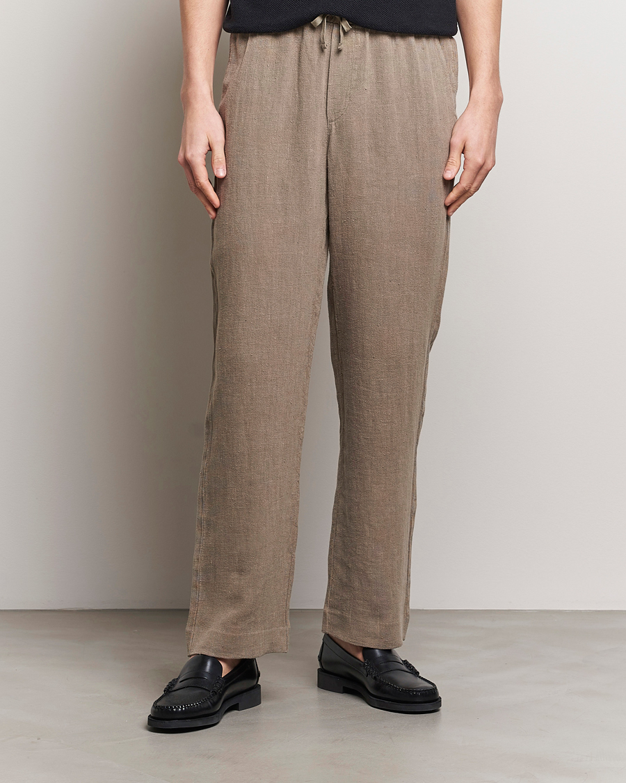 Mies | Vaatteet | A Day's March | Tamiat Drawstring Linen Trousers Clay