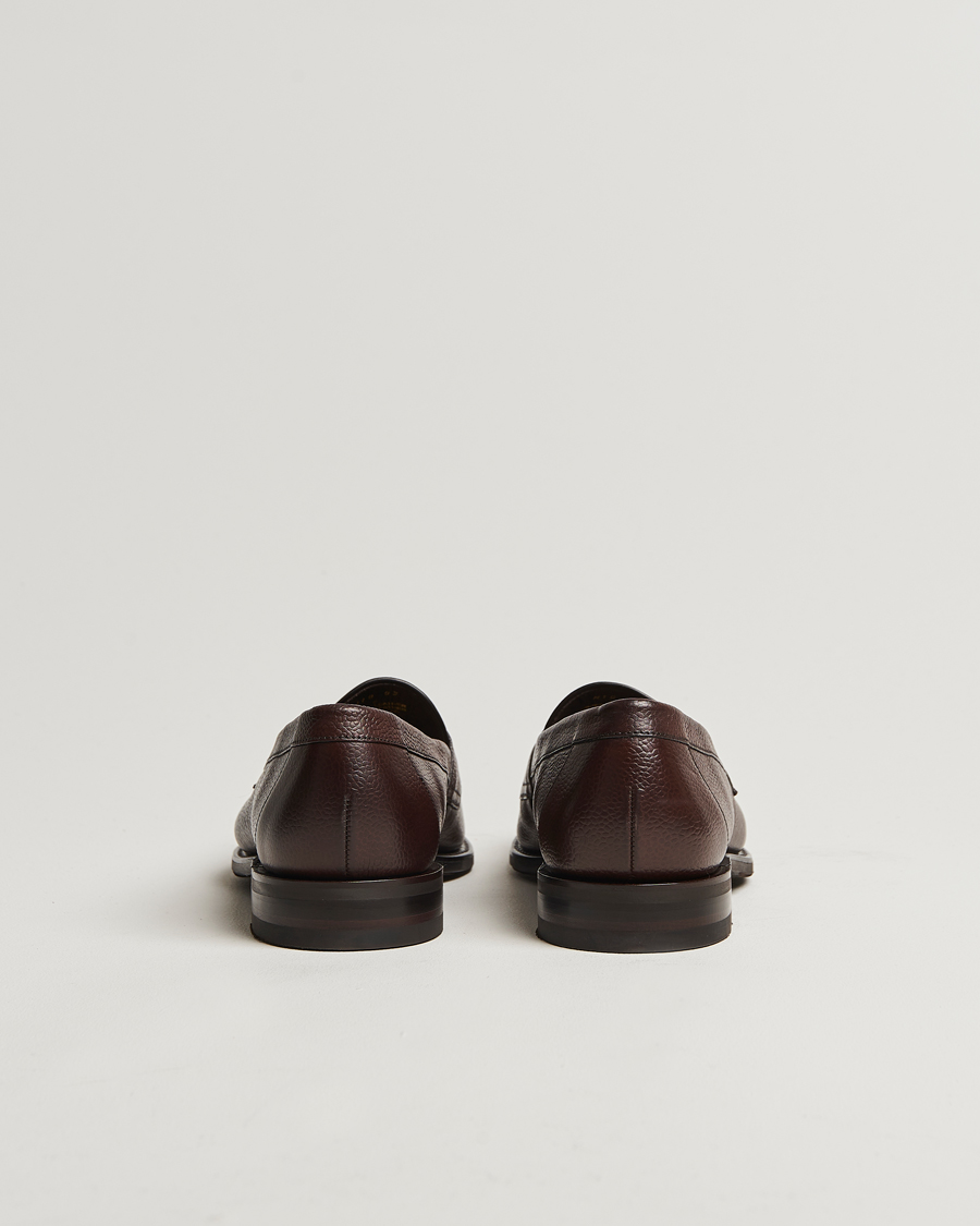 Mies | Loaferit | Loake Shoemakers | Loake 1880 Imperial Grained Penny Loafer Dark Brown