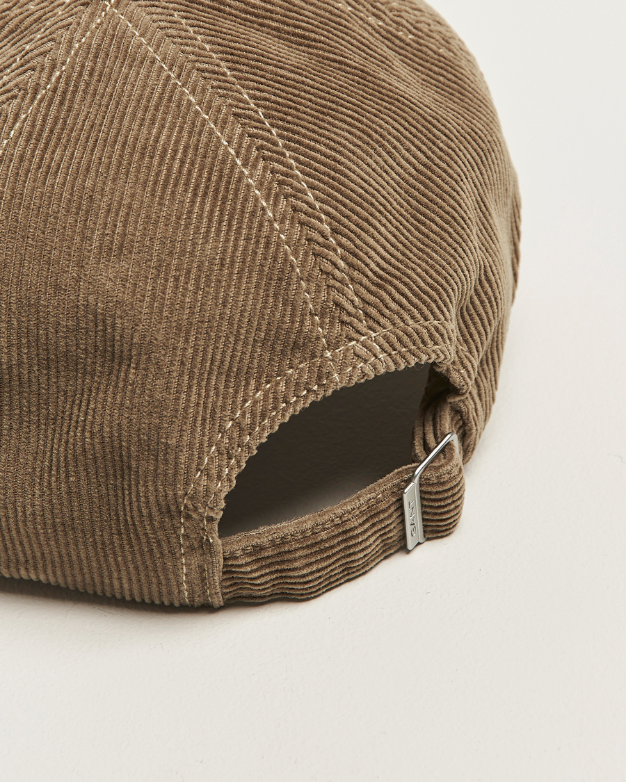 Mies | GANT G Badge Corduroy Cap Taupe Beige | GANT | G Badge Corduroy Cap Taupe Beige