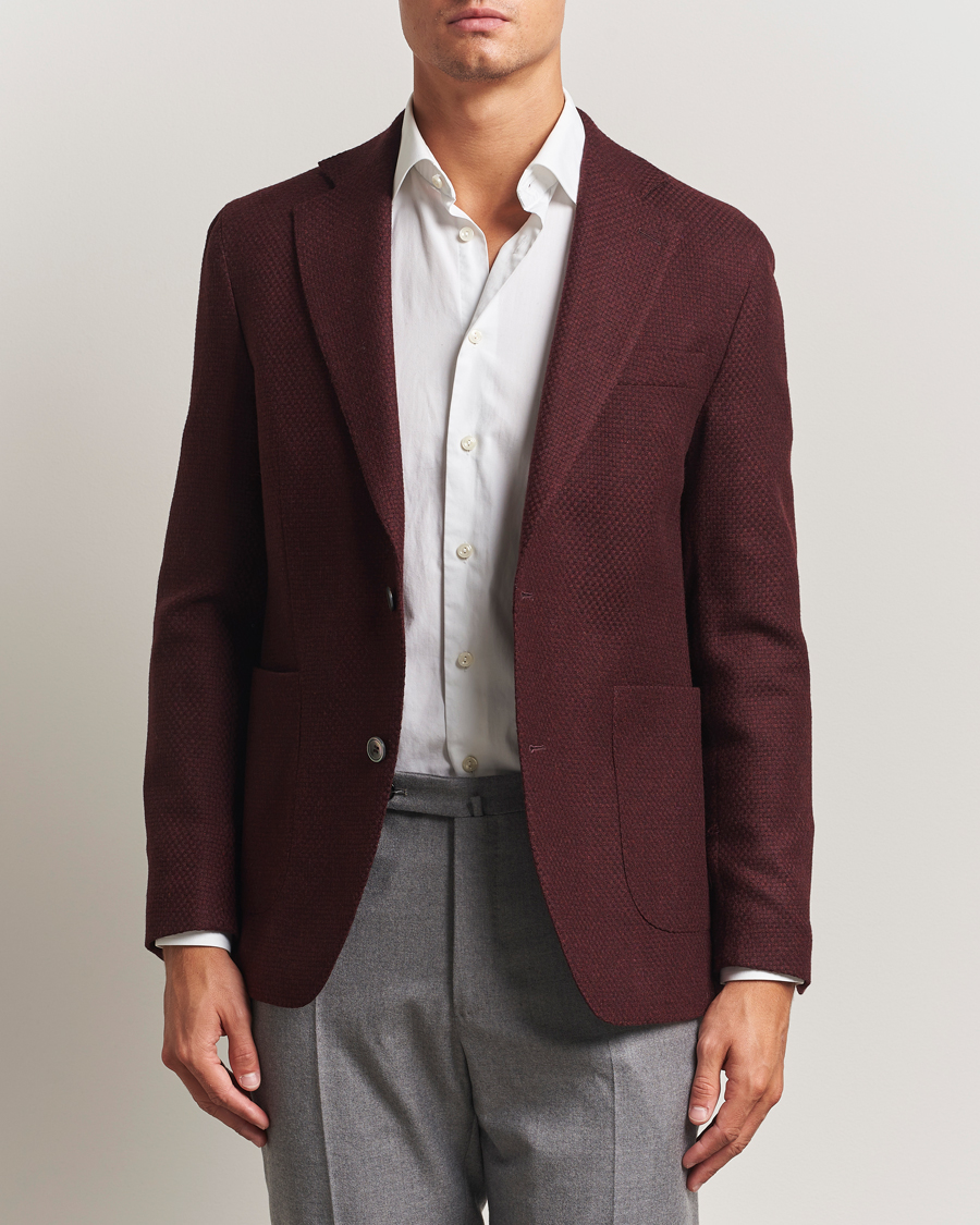 Mies | Pikkutakit | Oscar Jacobson | Fogerty Patch Structured Wool Blazer Wine