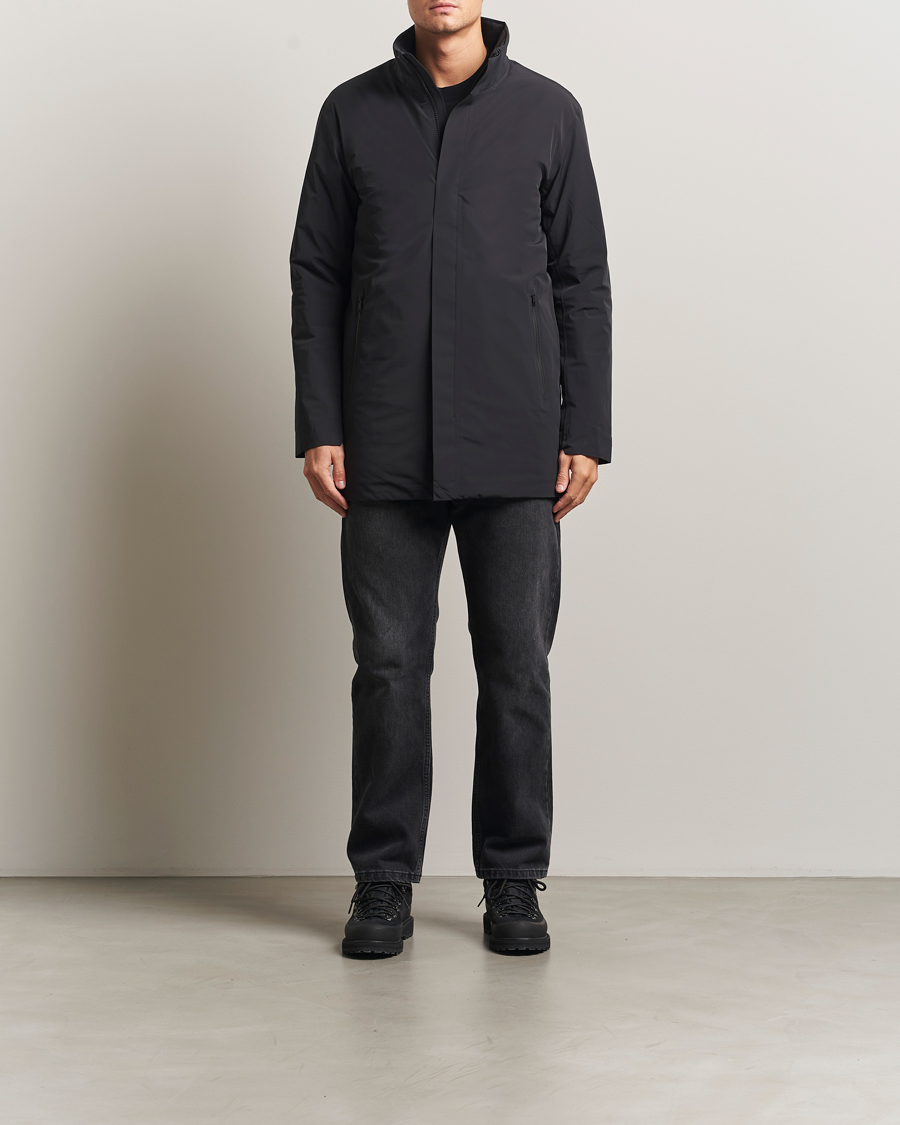 Mies | Takit | Scandinavian Edition | Town II APEX Waterproof Lightweight Coat Graphite