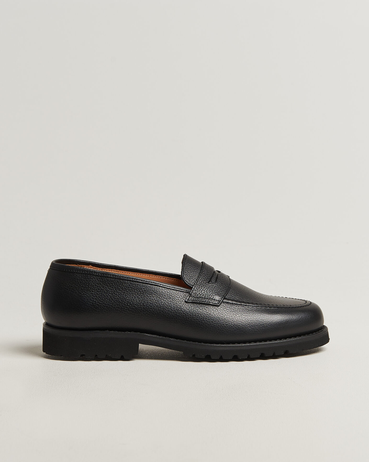 Mies | Loaferit | Myrqvist for Care of Carl | Myrqvist Stenhammar II Vibram Loafer Black Grained Calf