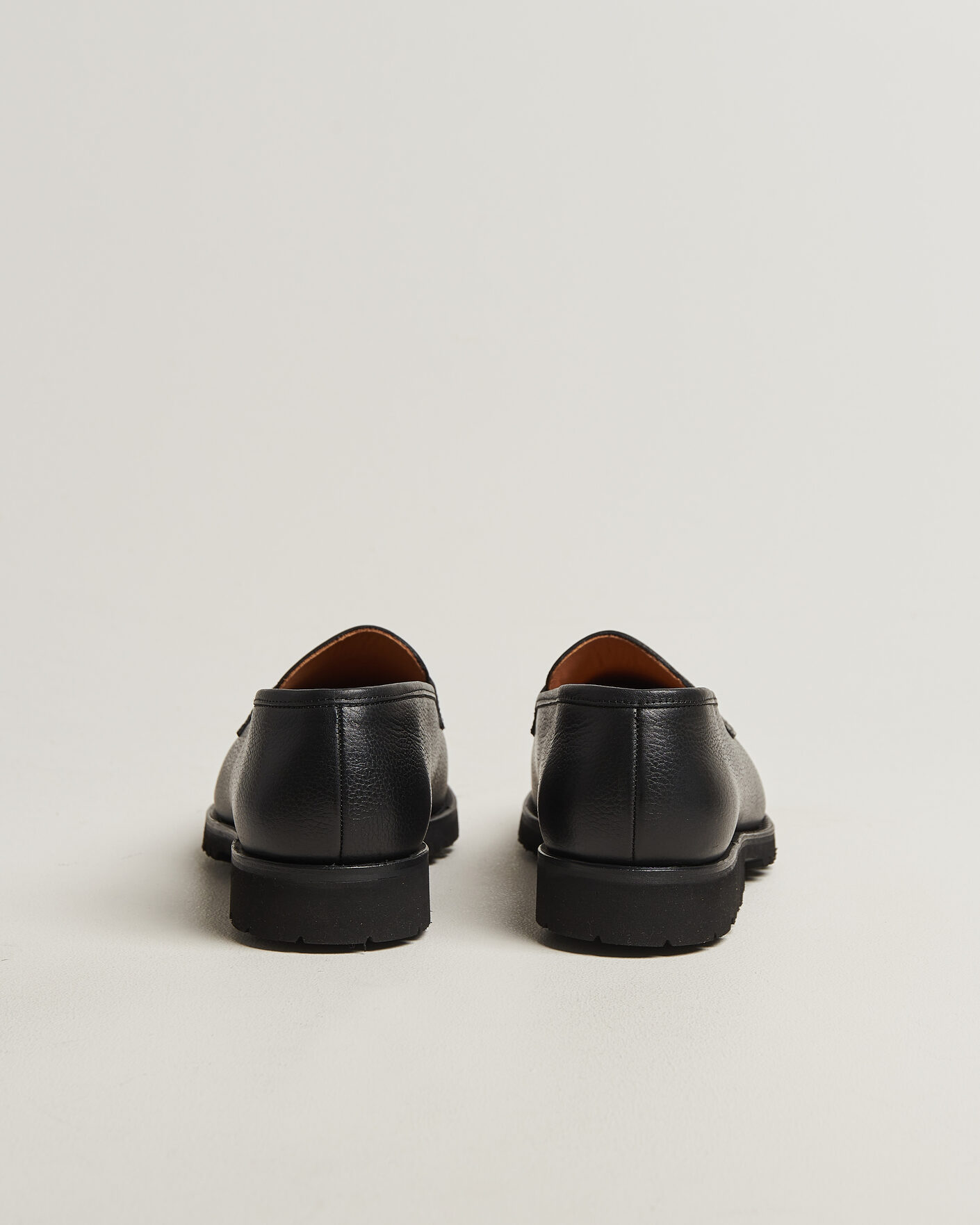 Mies | Loaferit | Myrqvist for Care of Carl | Myrqvist Stenhammar II Vibram Loafer Black Grained Calf
