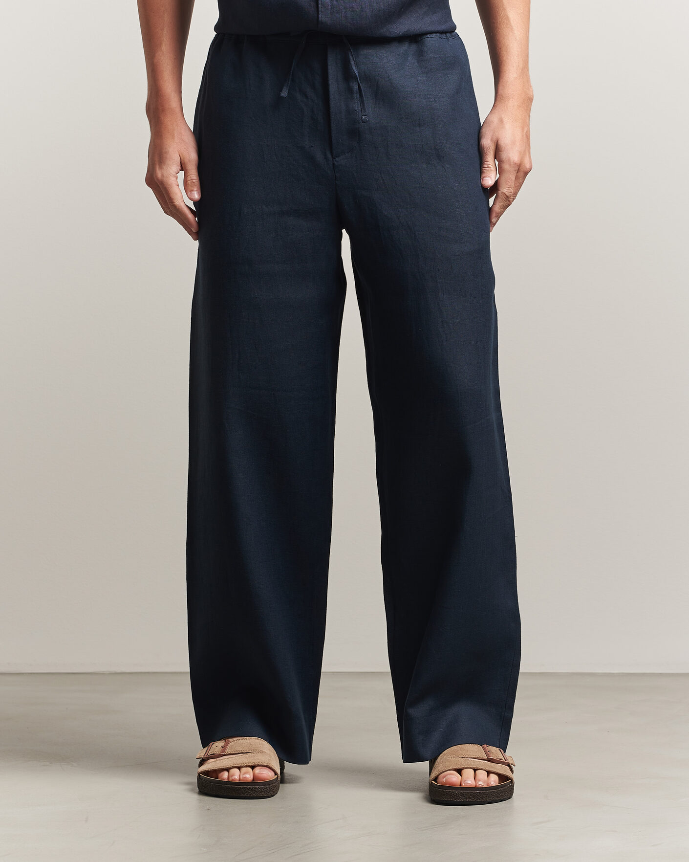 Mies | Housut | J.Lindeberg | Noah Drape Linen Pants Navy