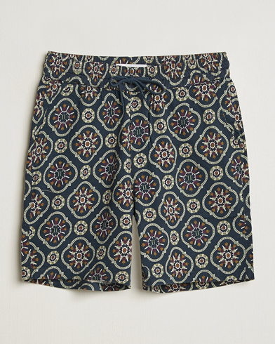 LES DEUX Otto AOP Tapestry Shorts Dark Navy – Sininen