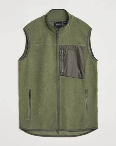 Peak Performance Pile Vest Pine Needle – Vihreä