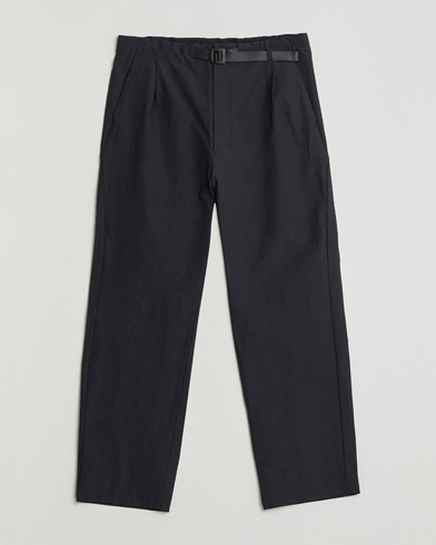 Goldwin One Tuck Tapered Pants Black – Musta
