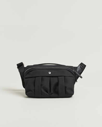 Mismo M/S Passage Sling Bag Eclipse Black/Black – Musta