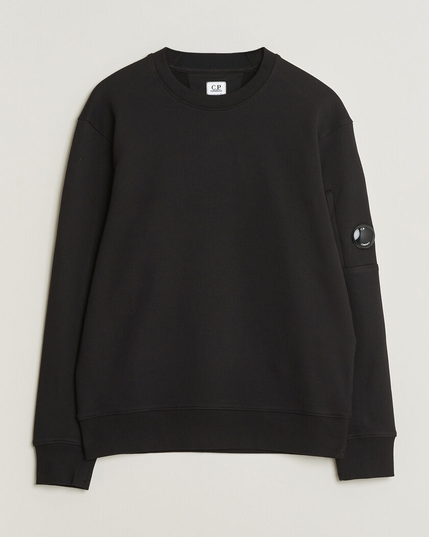 C.P. Company Diagonal Raised Fleece Lens Sweatshirt Black – Musta