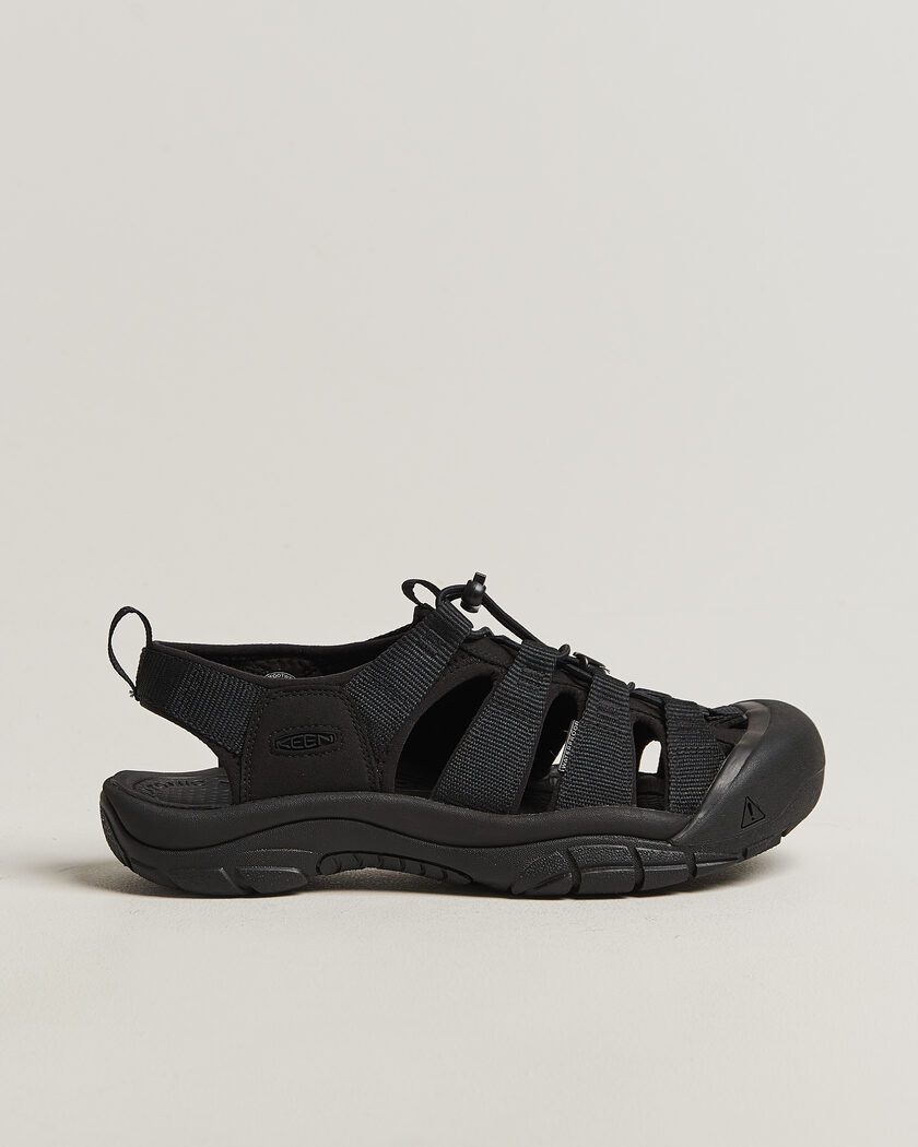 KEEN Newport Sandal Triple Black – Musta