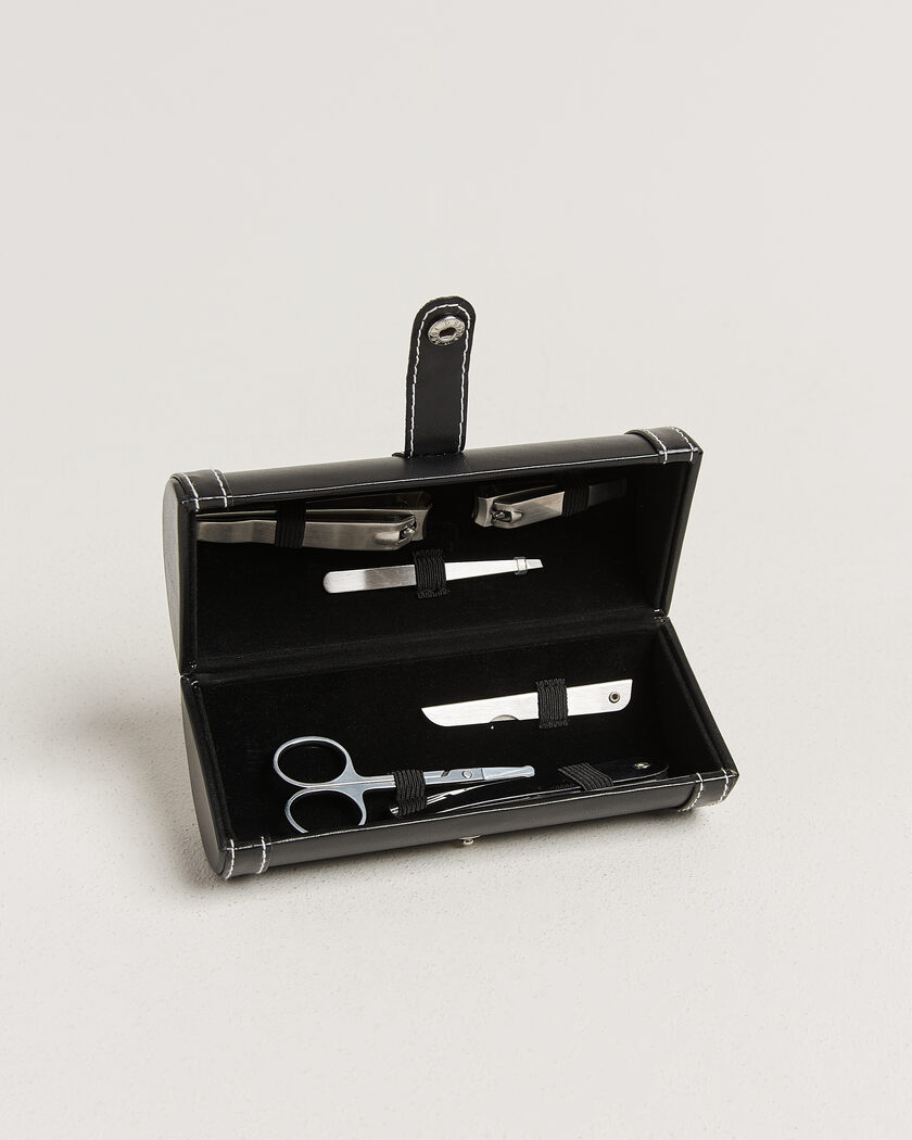 Authentic Models Grooming Kit – Musta