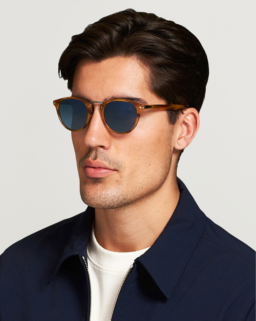 Mies | Pyöreät aurinkolasit | Persol | 0PO3108S Polarized Sunglasses Striped Brown/Gradient Blue