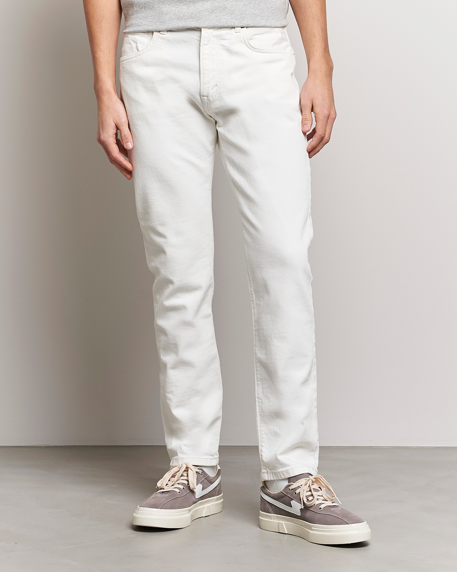 Mies | Farkut | Jeanerica | TM005 Tapered Jeans Natural White