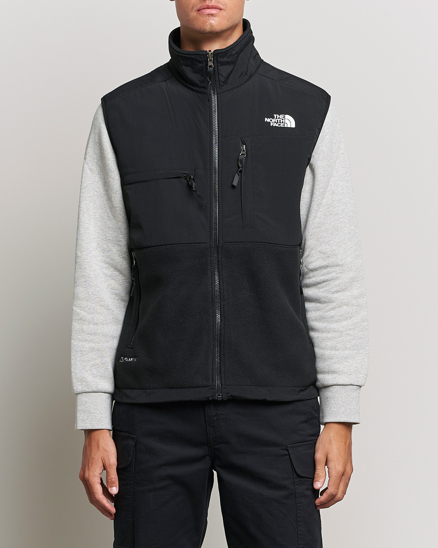 The North Face Denali Vest Black osoitteesta CareOfCarl.fi