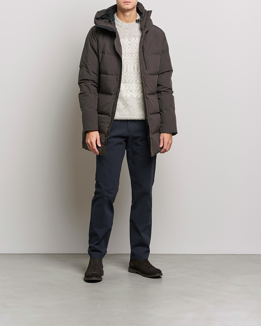 Mies | Takit | Scandinavian Edition | Radian Hooded Down Parka Dark Brown