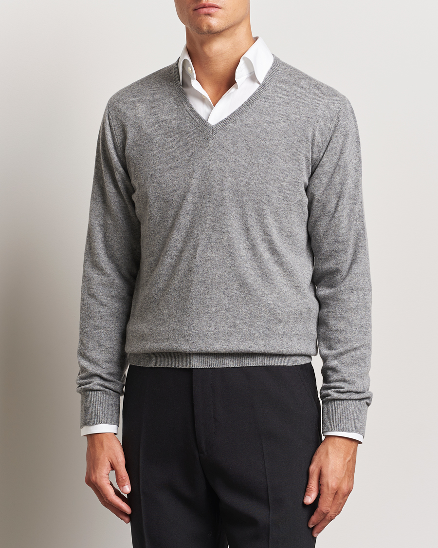 Mies |  | Piacenza Cashmere | Cashmere V Neck Sweater Light Grey