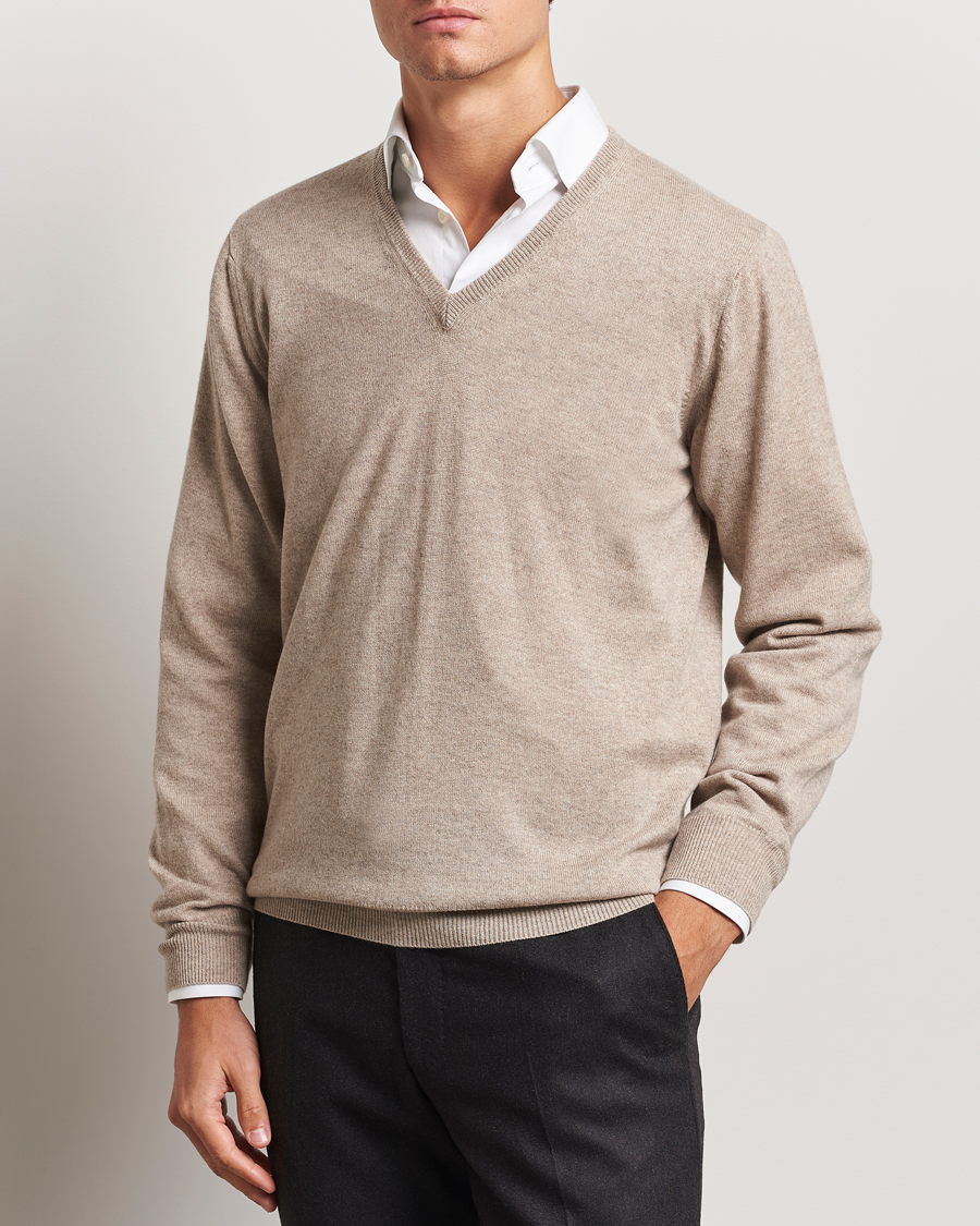 Mies |  | Piacenza Cashmere | Cashmere V Neck Sweater Beige