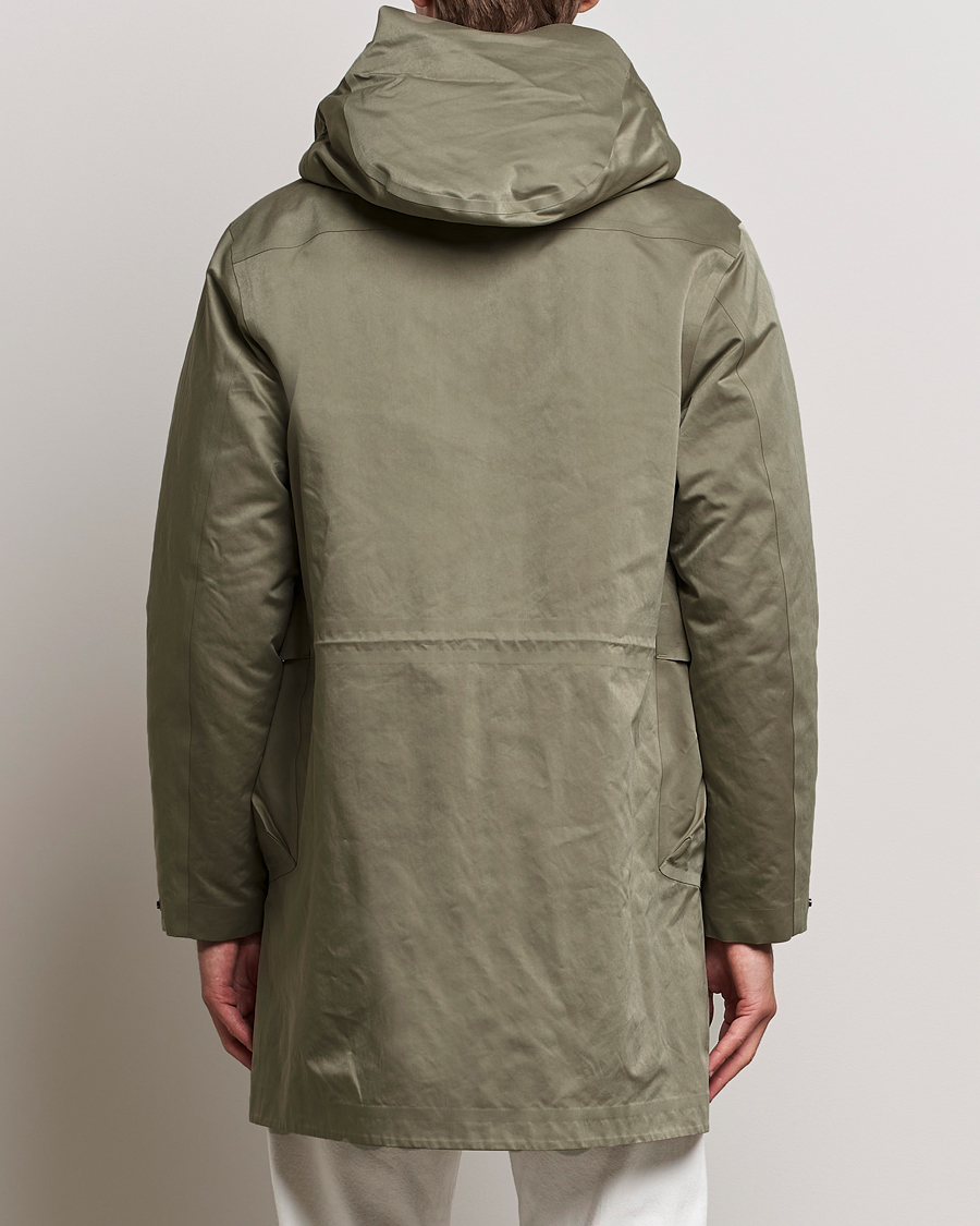 Mies | Takit | C.P. Company | Metropolis A.A.C. Two in One Down Parka Olive