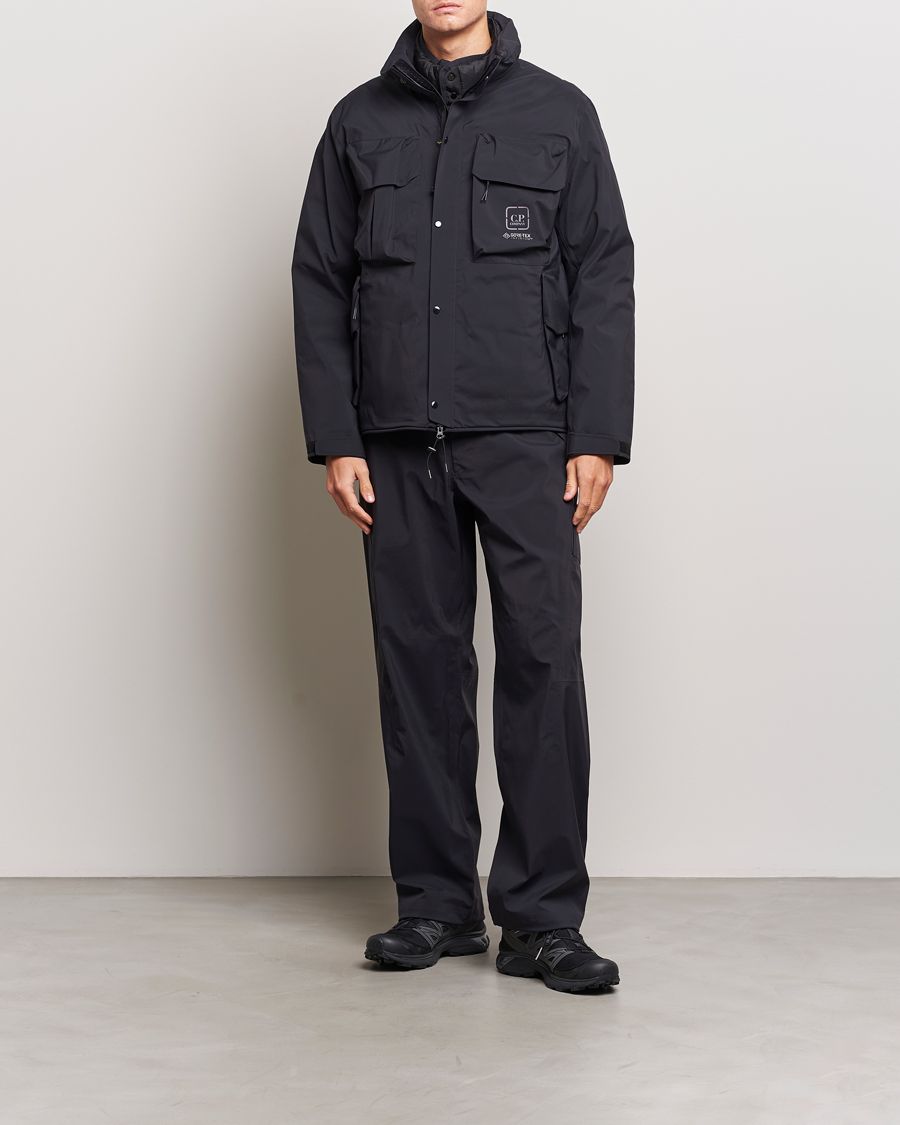 Mies | Housut | C.P. Company | Metropolis GORE-TEX Infinium Shell Cargo Pants Black