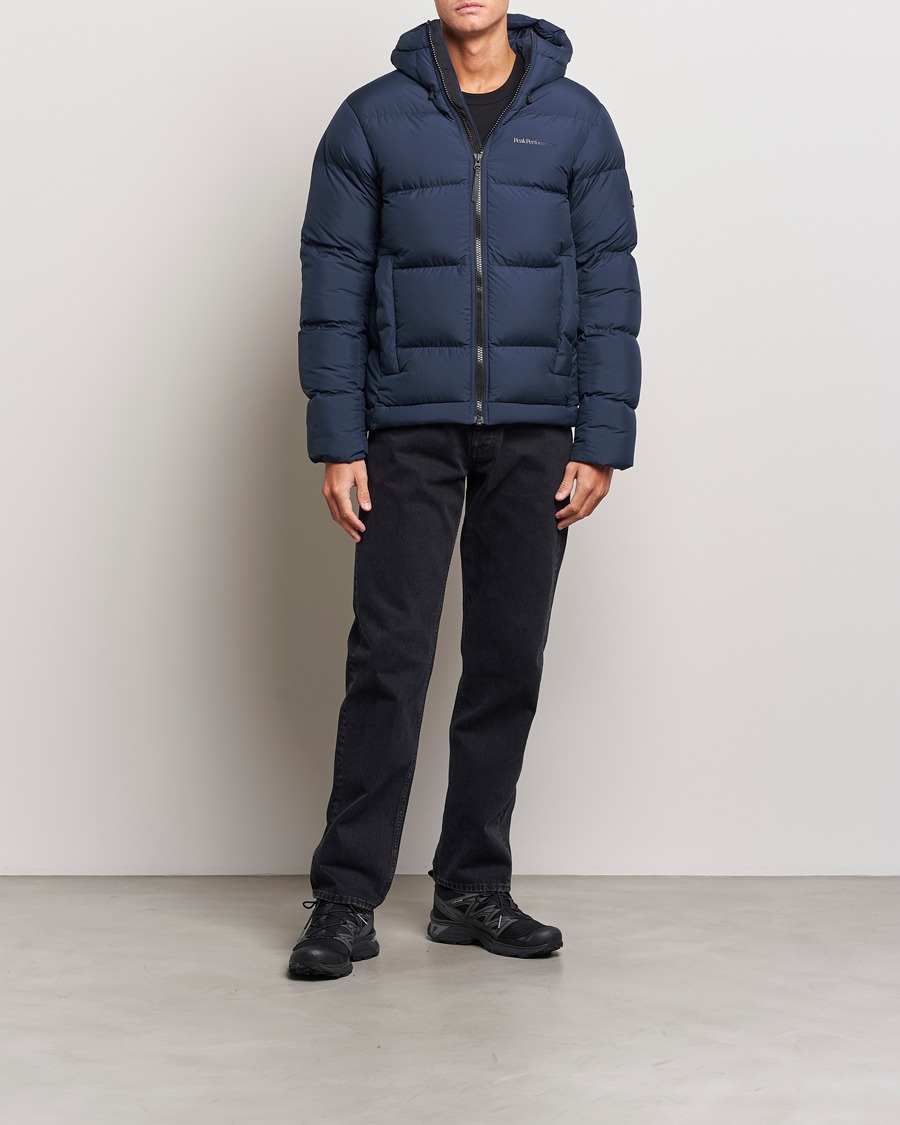 Mies | Takit | Peak Performance | Rivel Down Hooded Jacket Blue Shadow