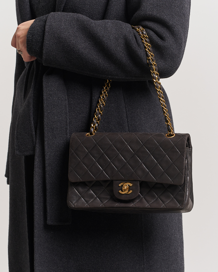 Mies | Chanel Pre-Owned Classic Medium Flap Bag Calf Leather Black | Chanel Pre-Owned | Classic Medium Flap Bag Calf Leather Black