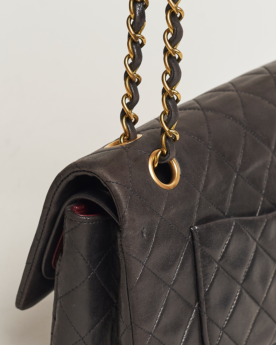 Mies | Chanel Pre-Owned Classic Medium Flap Bag Calf Leather Black | Chanel Pre-Owned | Classic Medium Flap Bag Calf Leather Black